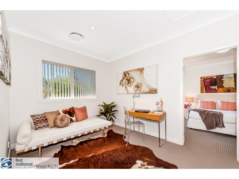 2/10 Hermoyne Street, West Ryde NSW 2114