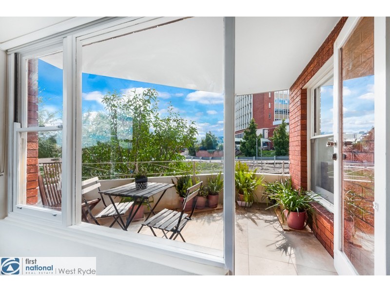 3/148A Blaxland road (cnr Belmore & Blaxland rd), Ryde NSW 2112