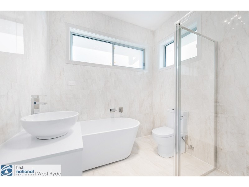 18 Hughes Avenue, Ermington NSW 2115