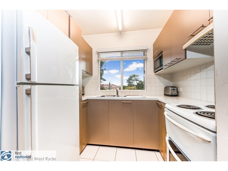 1./8 Lane Cove Road, Ryde NSW 2112