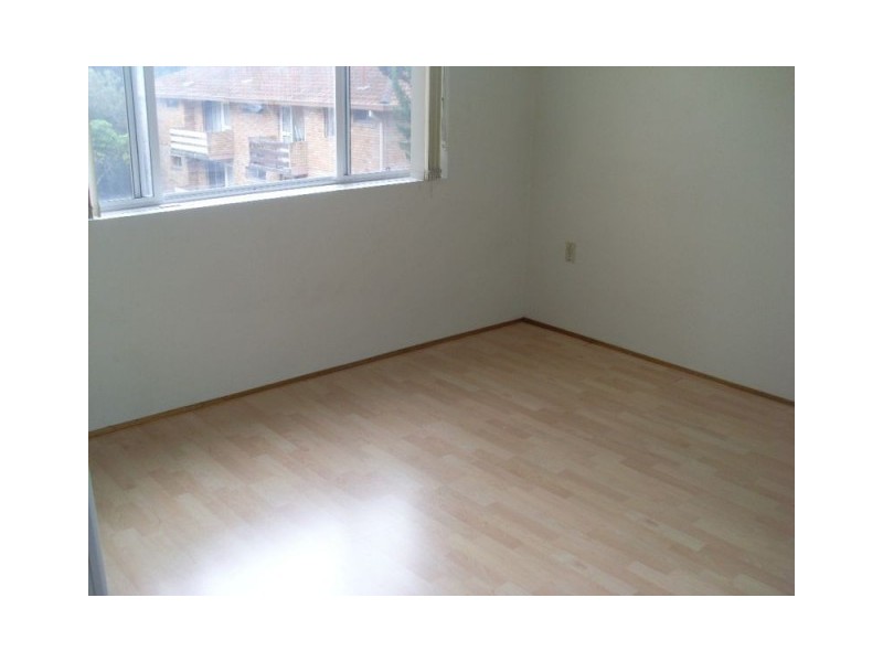 4/14 Meadow Crescent, Meadowbank NSW 2114