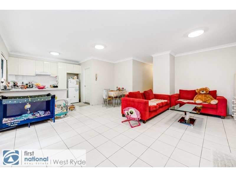 2/74-76 Pitt Street, Granville NSW 2142