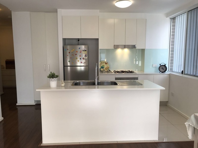 8/18-20 Burbang Crescent, Rydalmere NSW 2116