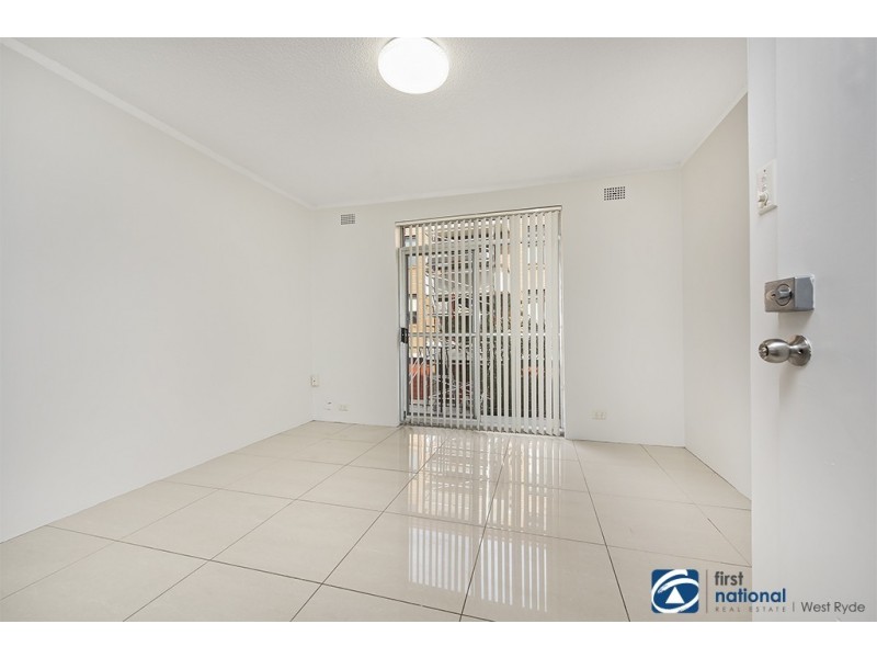 1/10 Bank Street, Meadowbank NSW 2114