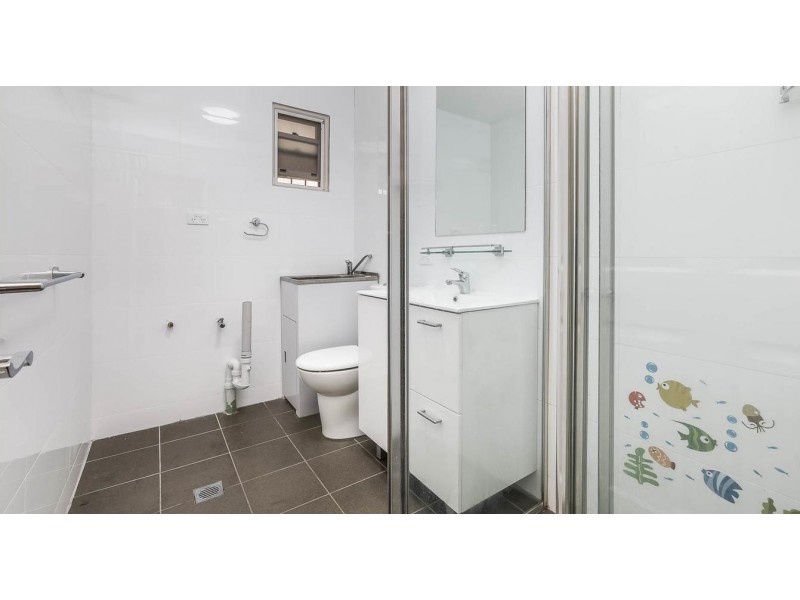 18 Fremont Avenue, Ermington NSW 2115