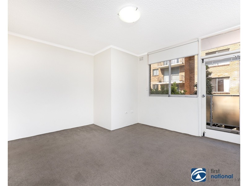 11/50 Meadow Crescent, Meadowbank NSW 2114
