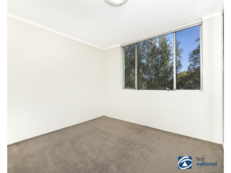 11/50 Meadow Crescent, Meadowbank NSW 2114