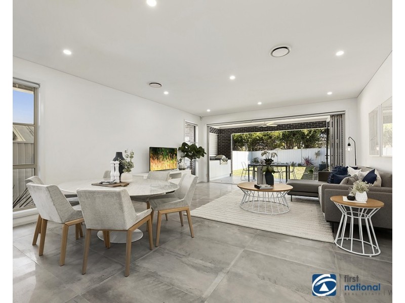 8 Hemsworth Avenue, Northmead NSW 2152