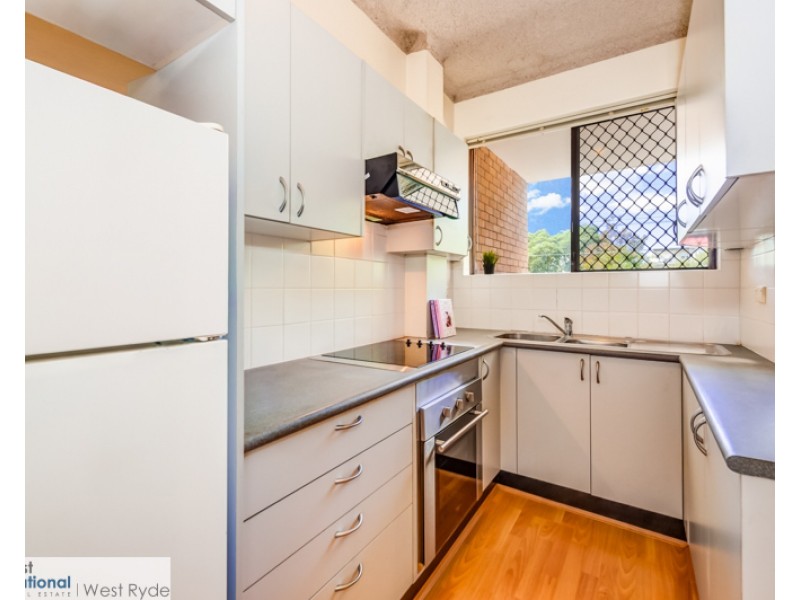 13/1-3 Bank Street, Meadowbank NSW 2114