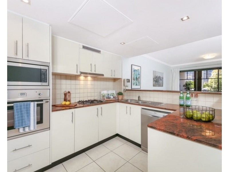 9/141 Bowden Street, Meadowbank NSW 2114