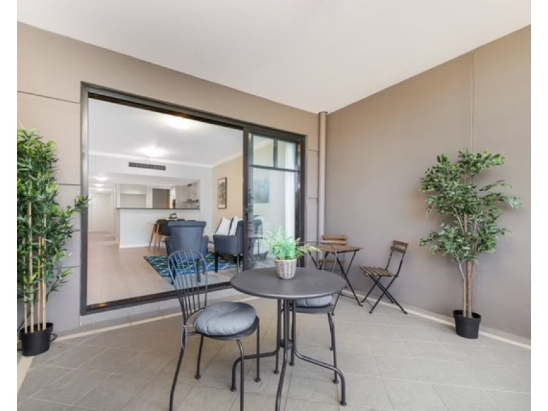 9/141 Bowden Street, Meadowbank NSW 2114