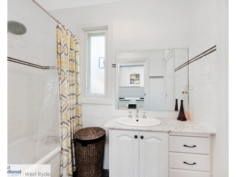 42 Maxim Street, West Ryde NSW 2114