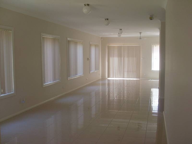 7 Woodward Street,, Ermington NSW 2115