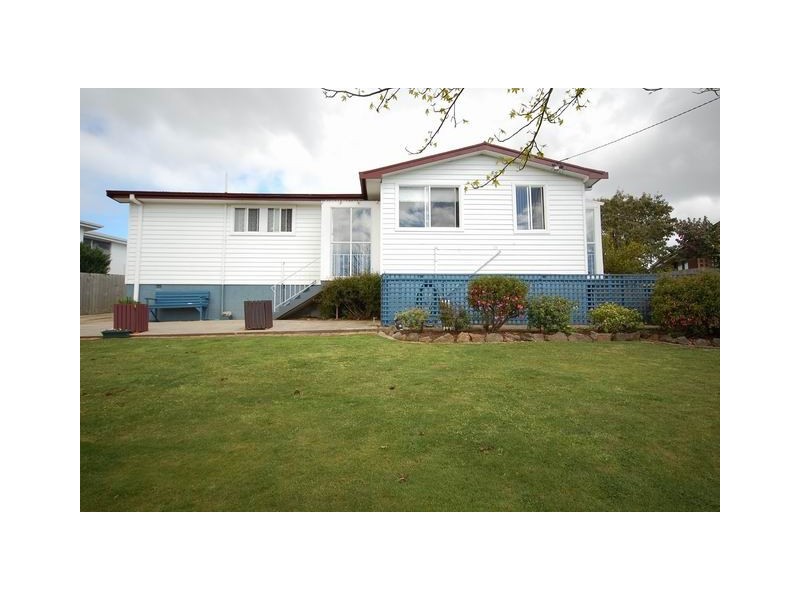 6 Winter Avenue, Burnie TAS 7320