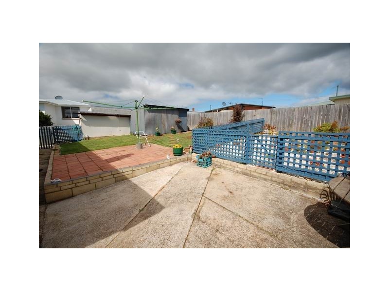 6 Winter Avenue, Burnie TAS 7320