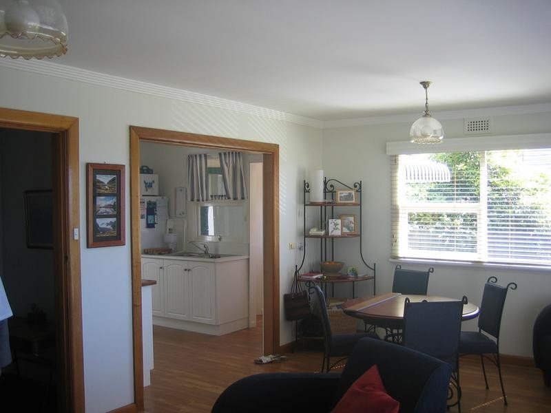 2 View Road, Burnie TAS 7320