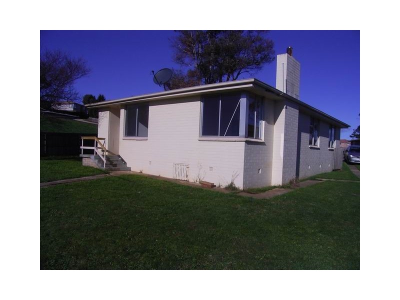2 Mylan Crescent, Burnie TAS 7320