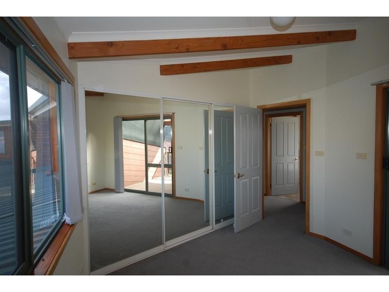 2B Grant Street North, Havenview TAS 7320