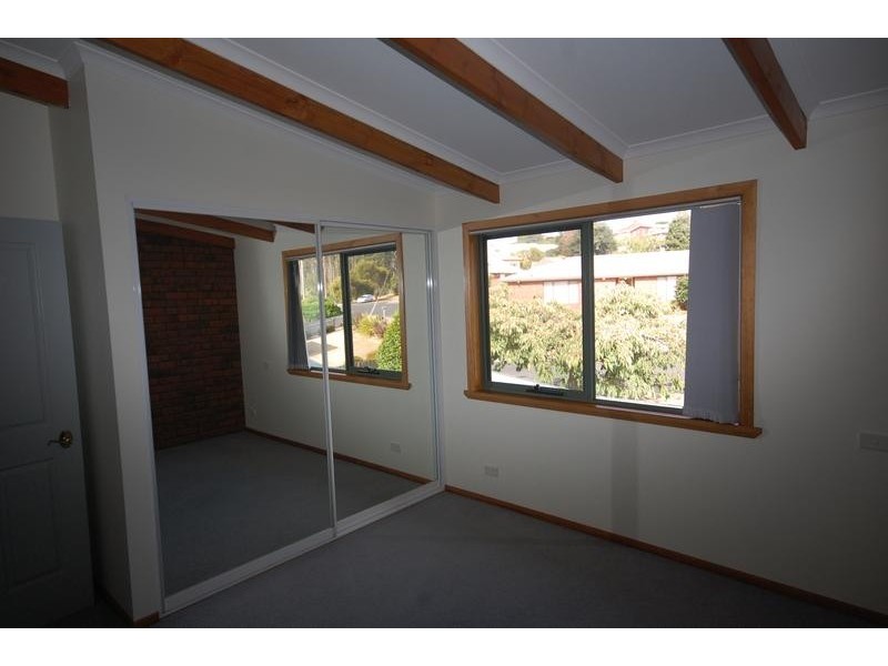 2B Grant Street North, Havenview TAS 7320