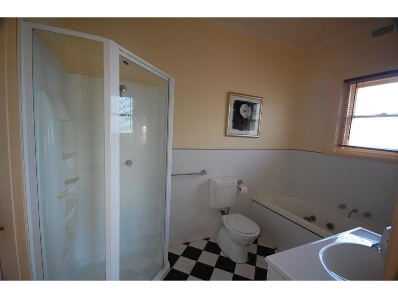 2 John Street, Burnie TAS 7320
