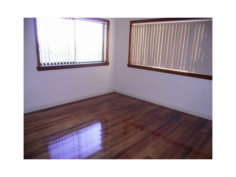 1/10 Crisp Street, Cooee TAS 7320