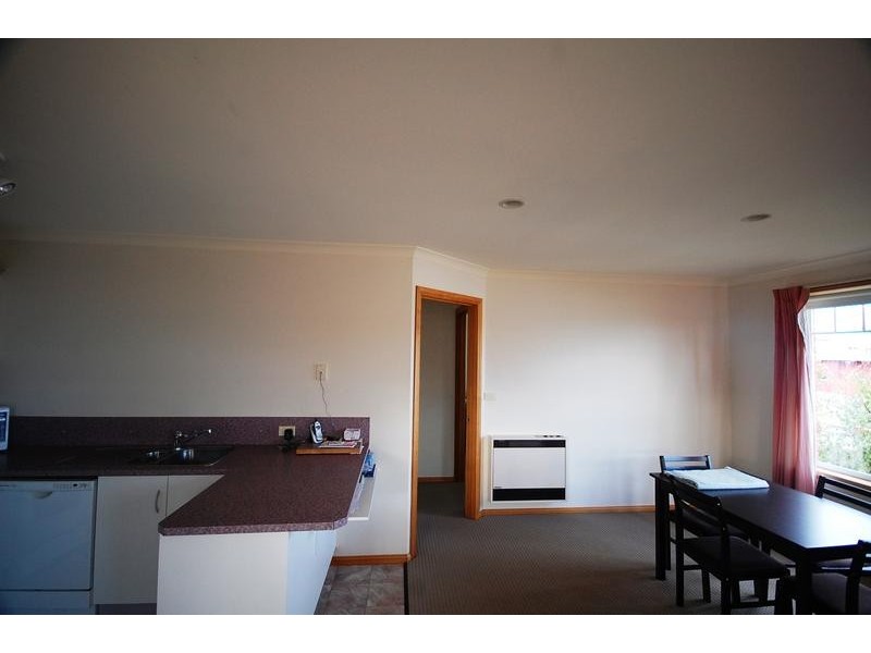 2/17 Uplands Place, Burnie TAS 7320