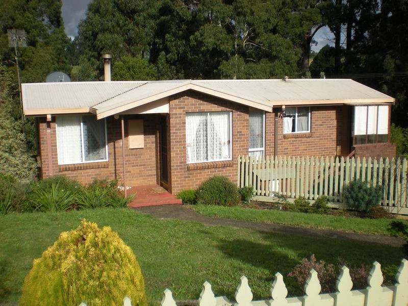 22 Garner Court, Burnie TAS 7320