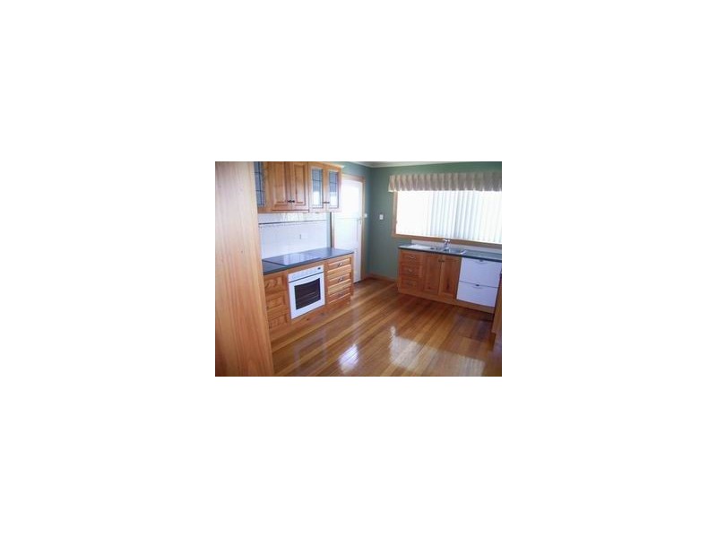 16 Deacon Street, Burnie TAS 7320