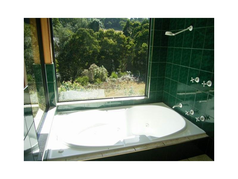 350 South Elliott Road, Yolla TAS 7325