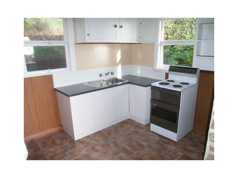 1/6 Little Bird Street, Burnie TAS 7320