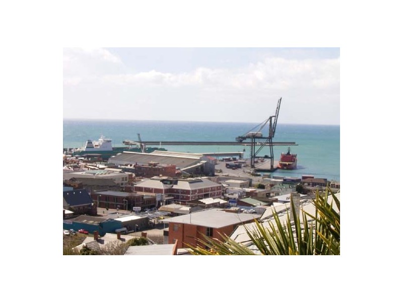 1/6 Little Bird Street, Burnie TAS 7320