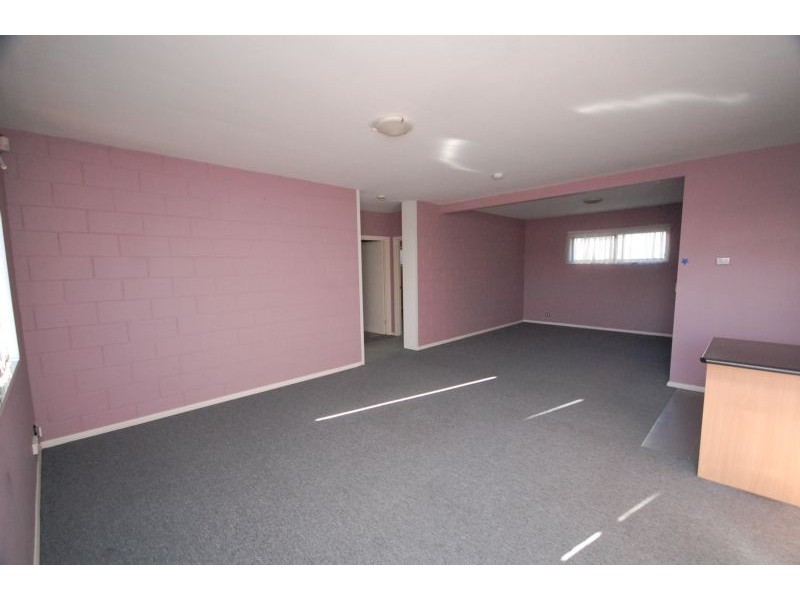 1/17 Verelle Street, Hillcrest TAS 7320