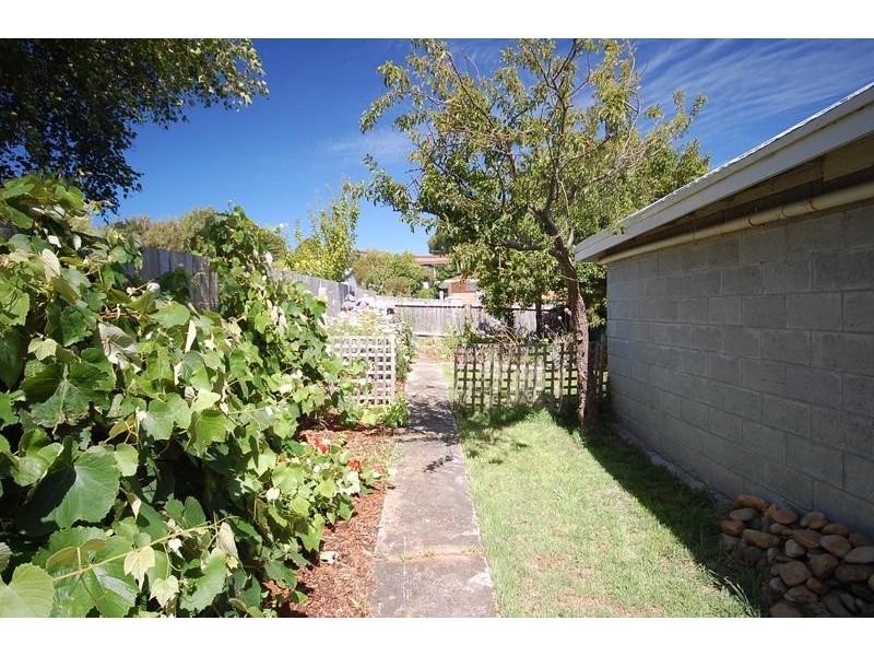 21 Richardson Crescent, Burnie TAS 7320