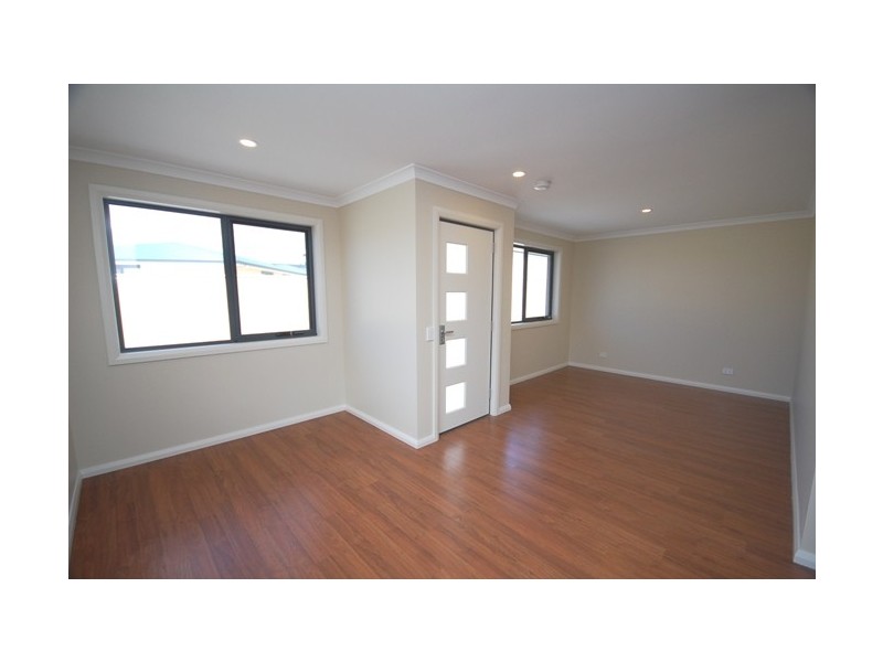 2/29 Mercedes Place, Burnie TAS 7320