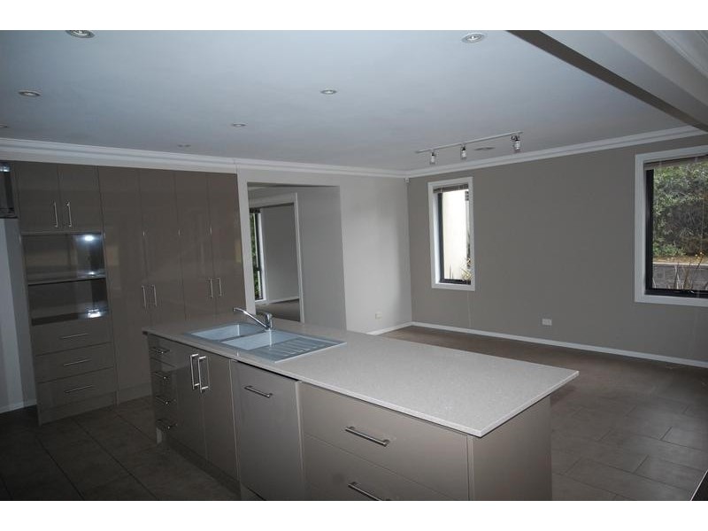 1 Wingrove Gardens, Shorewell Park TAS 7320