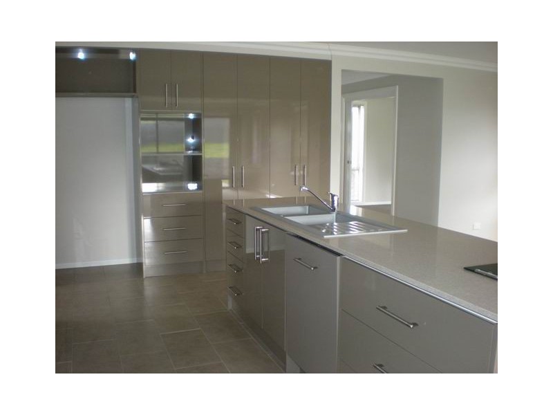 1 Wingrove Gardens, Shorewell Park TAS 7320