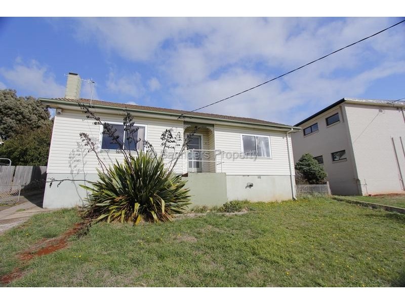 15 Verelle Street, Burnie TAS 7320