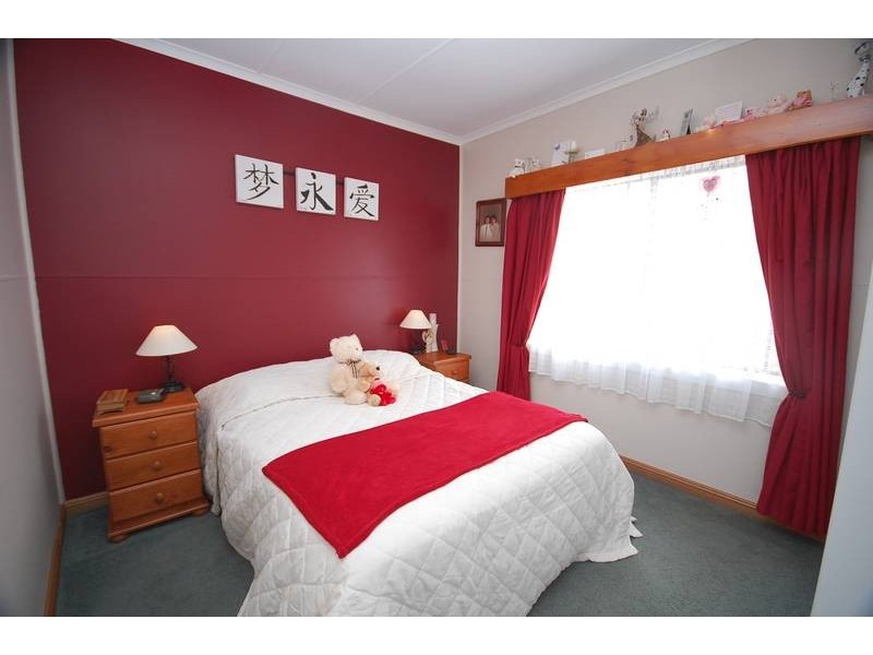 301 Murchison Highway, Somerset TAS 7322