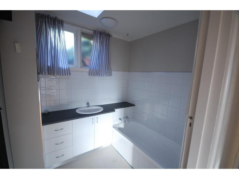 4 Hellyer Avenue, Burnie TAS 7320