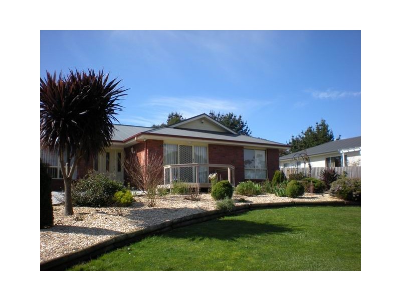 19 Golf Links Road, Wynyard TAS 7325