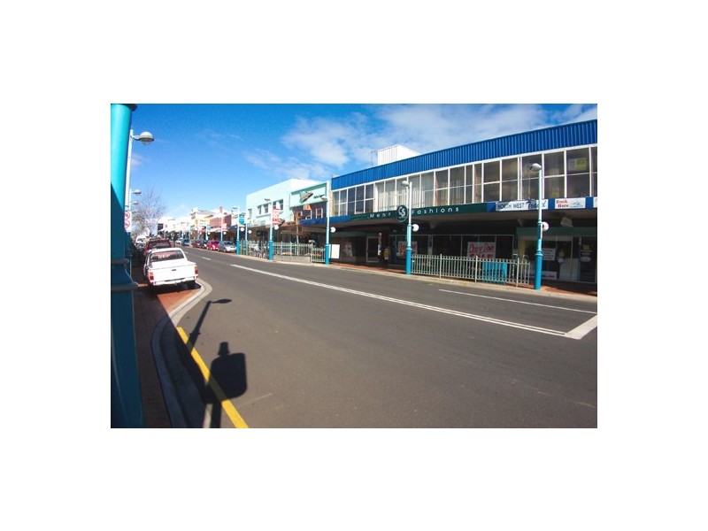 2/37 Wilmot Street, Burnie TAS 7320