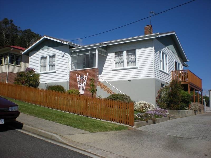 2 Mollison Street, Burnie TAS 7320