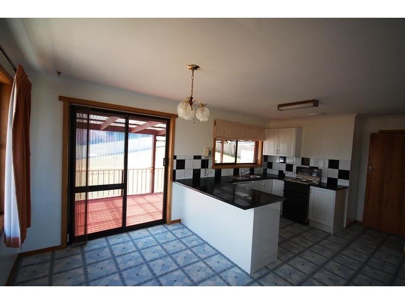 10 Mooreville Road, Burnie TAS 7320