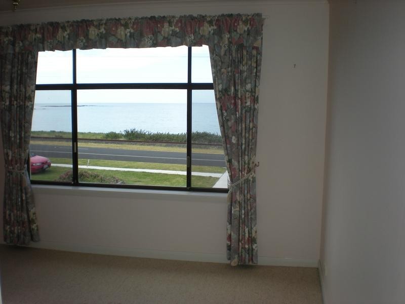 117 Old Bass Highway, Wynyard TAS 7325