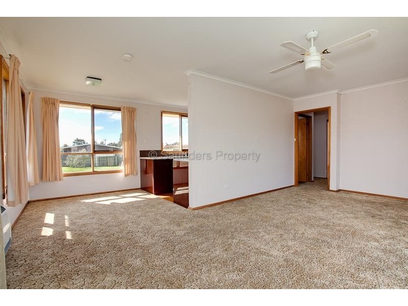 14 VALLEY ROAD, Devonport TAS 7310