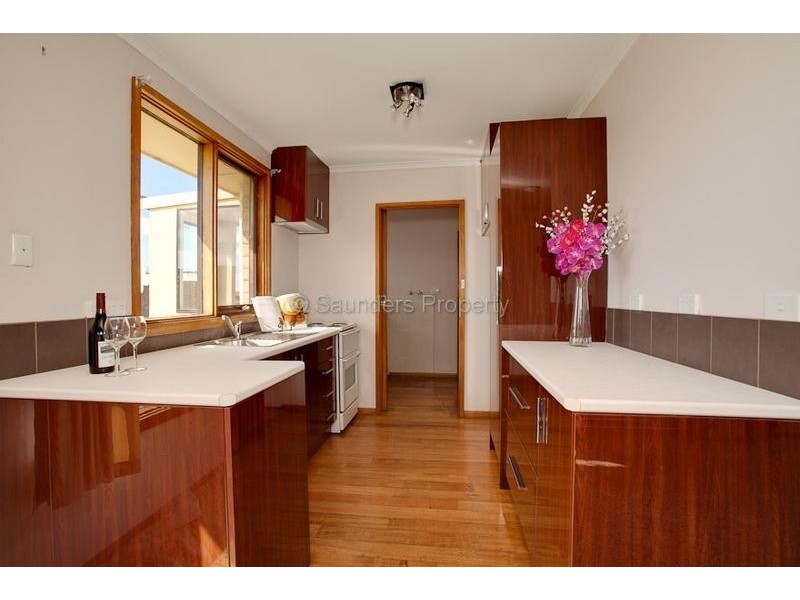 14 VALLEY ROAD, Devonport TAS 7310