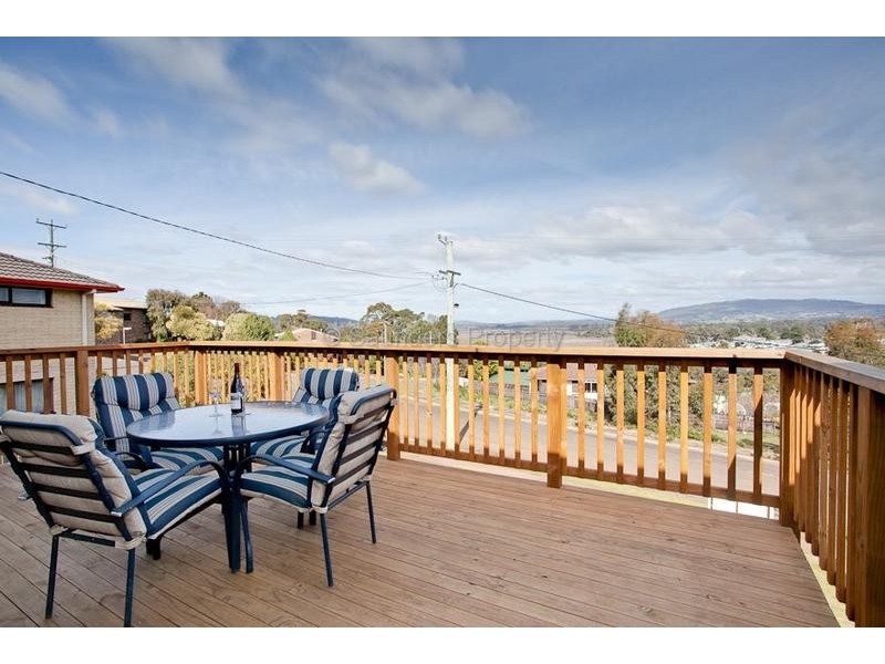 6 Beaumont Drive, Devonport TAS 7310