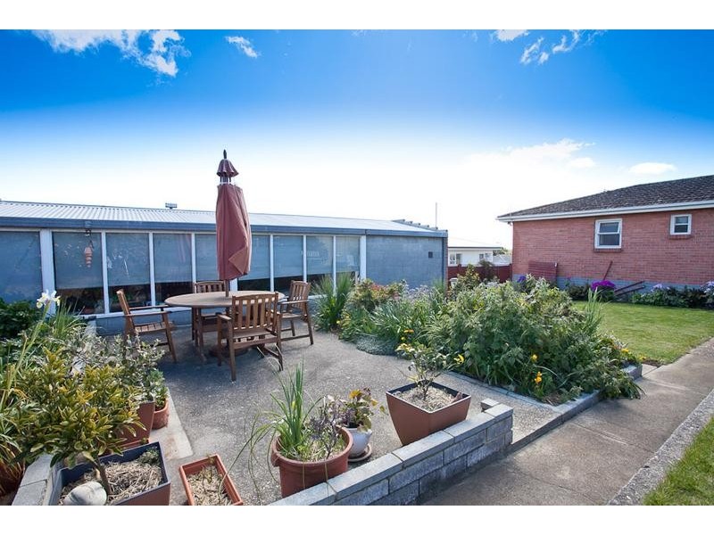 225 Oldaker Street, Devonport TAS 7310