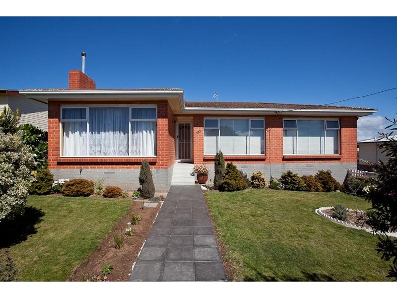 225 Oldaker Street, Devonport TAS 7310