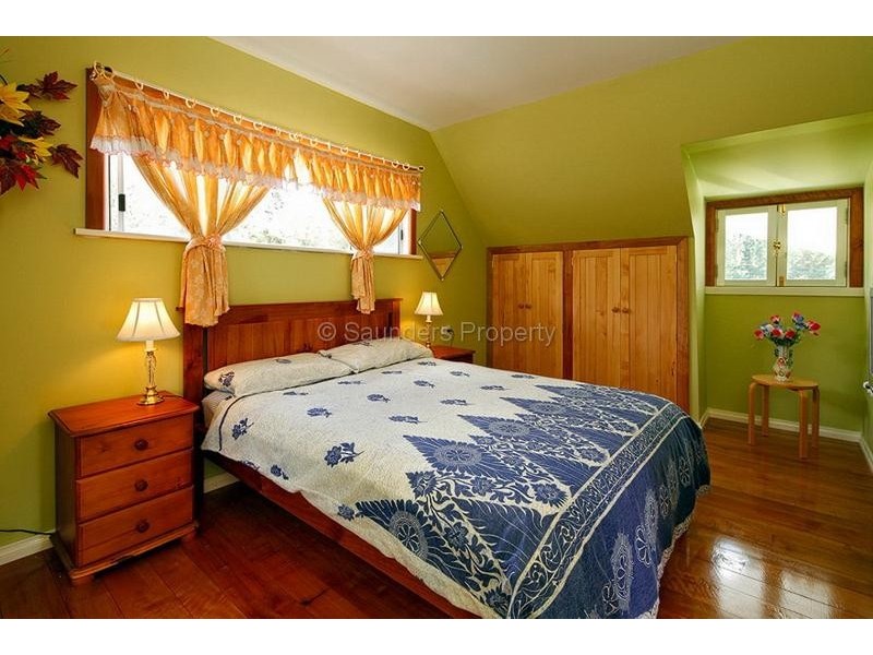 Elizabeth Town TAS 7304